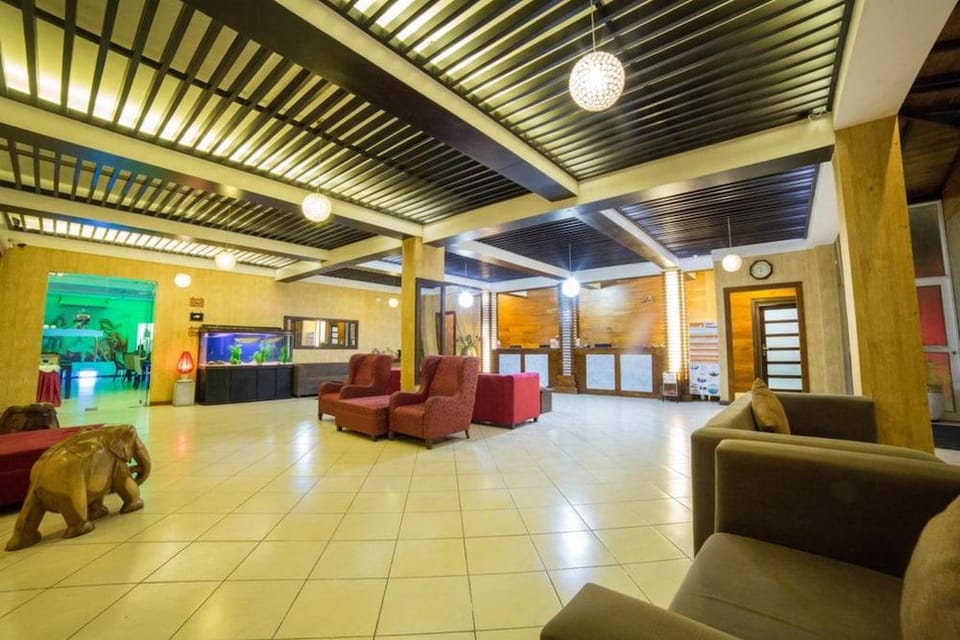 Valampuri Hotel Hotel in Sri Lanka