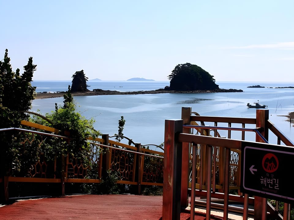 Bangpo Beach Pension Apartment hotel in South Korea