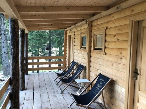 Triangle Woodhouse Lodge in Montenegro