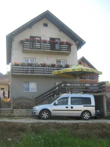 Guesthouse Tomasevic Hotel in Zlatibor District, Serbia