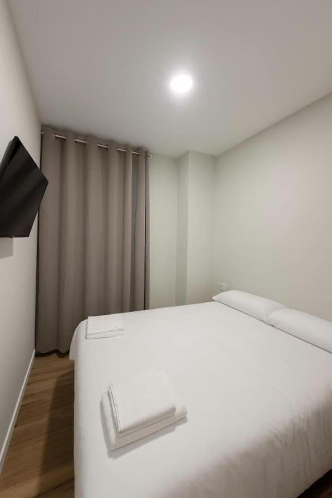 Hostal Ramon y Cajal Hostel in Madrid