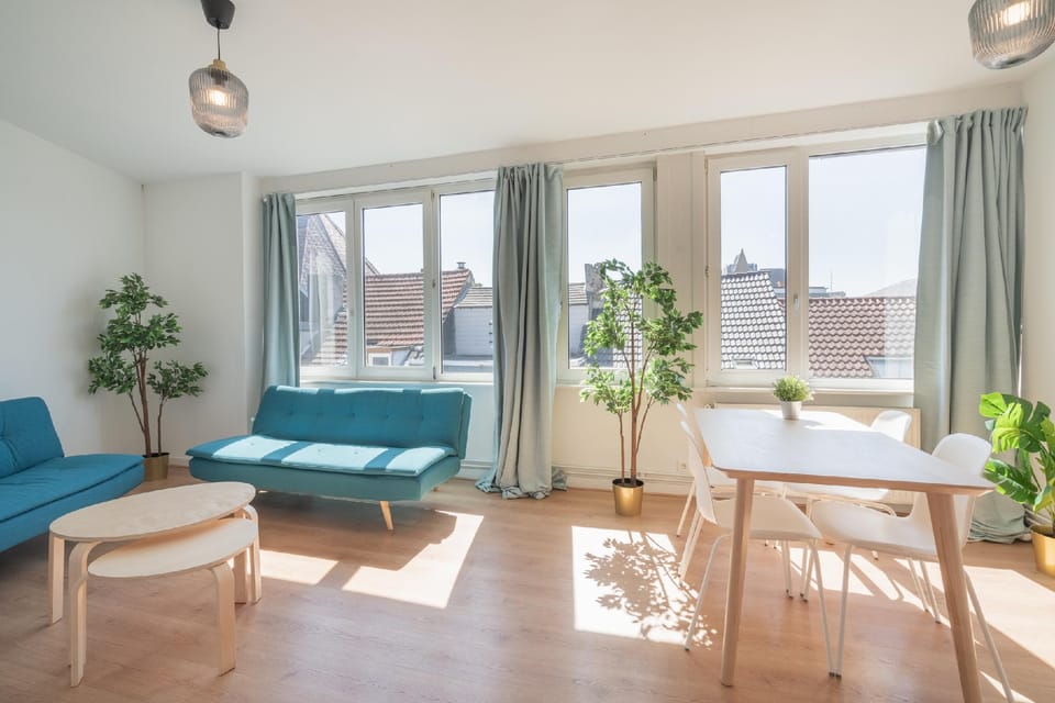 Large Antwerp City Center Apartments|2BBK|Wi-fi Hotel in Antwerp