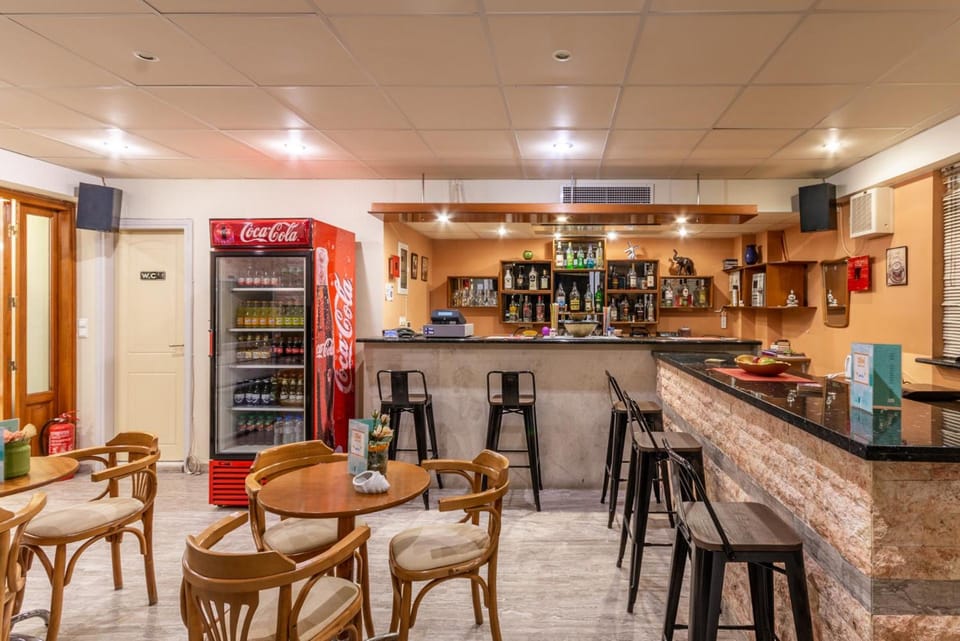 Bar/lounge