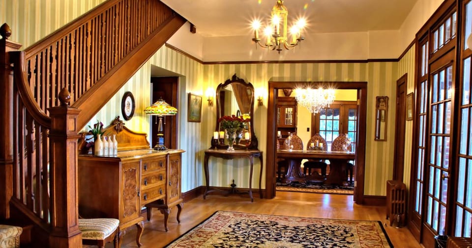 The Inn on Knowles Hill Bed & Breakfast Hotel Hotel in Sonora