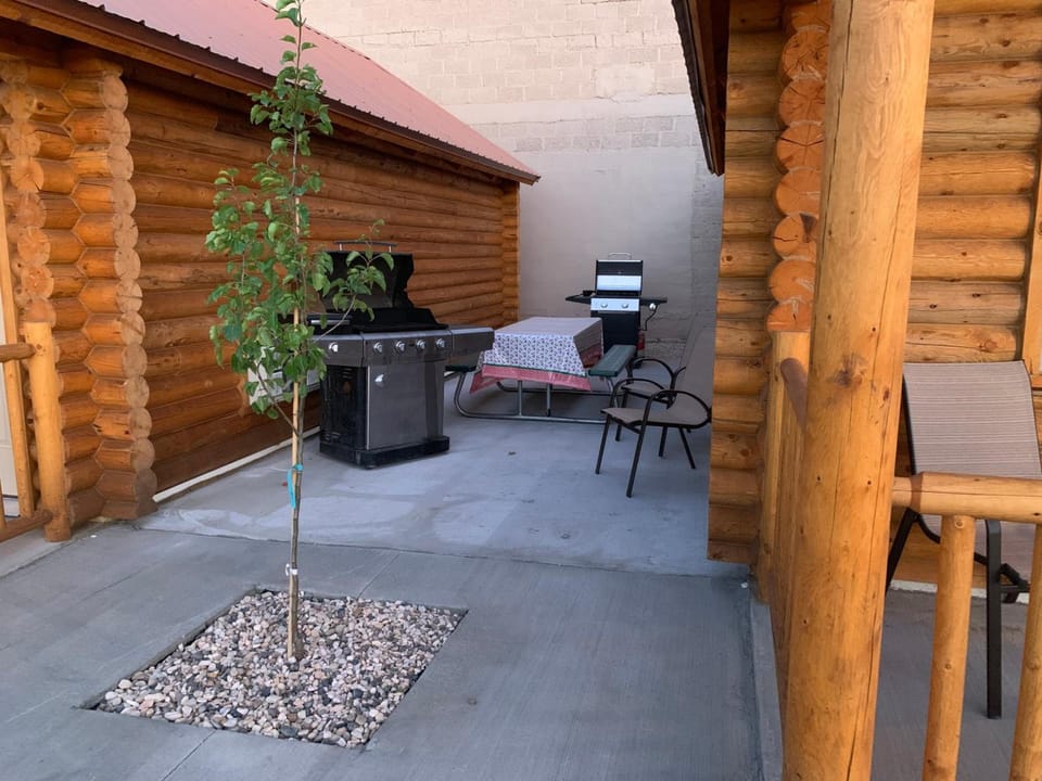 Countryside Cabins Motel in Panguitch