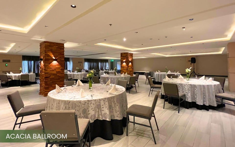 Acacia Hotel Bacolod Hotel in Bacolod