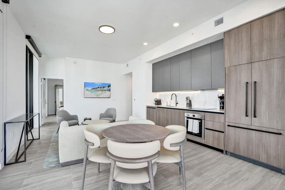 72 Park Miami Beach Boutique Residences by IliosRentals Apartment hotel in Miami Beach