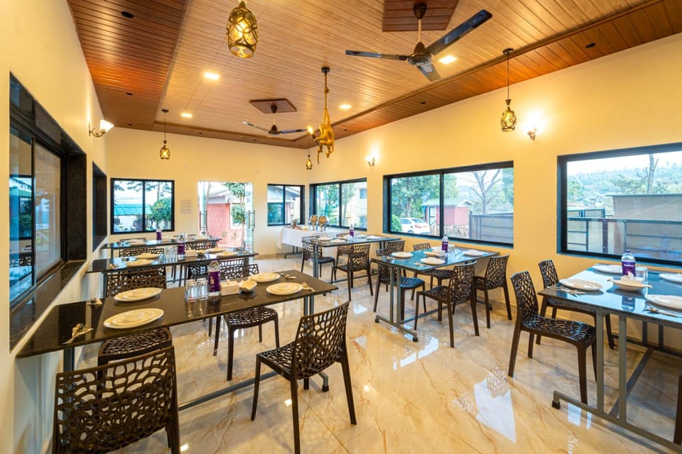 Hiltan Valley Resort Hotel in Maharashtra