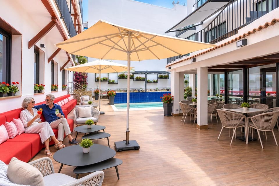 Hotel Neptuno Hotel in Calella