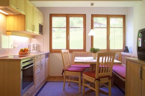 Biotel Bertel Naturappartements Hotel in Brand