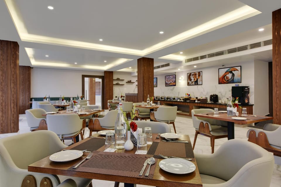 Vaishnavi Beacon Hotel Patna Hotel in India