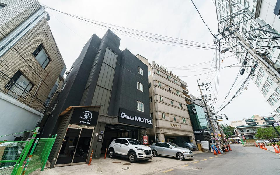 Suwon Station Mongdream Motel in Gyeonggi-do