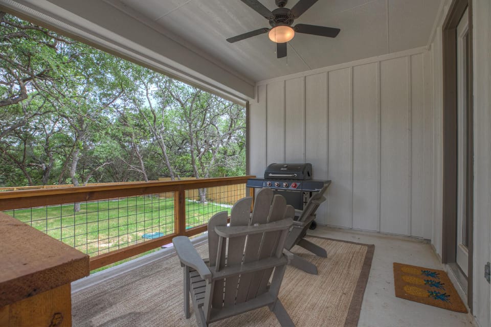 Pristine 3-bedroom Home Near Canyon Lake! Hotel in Canyon Lake