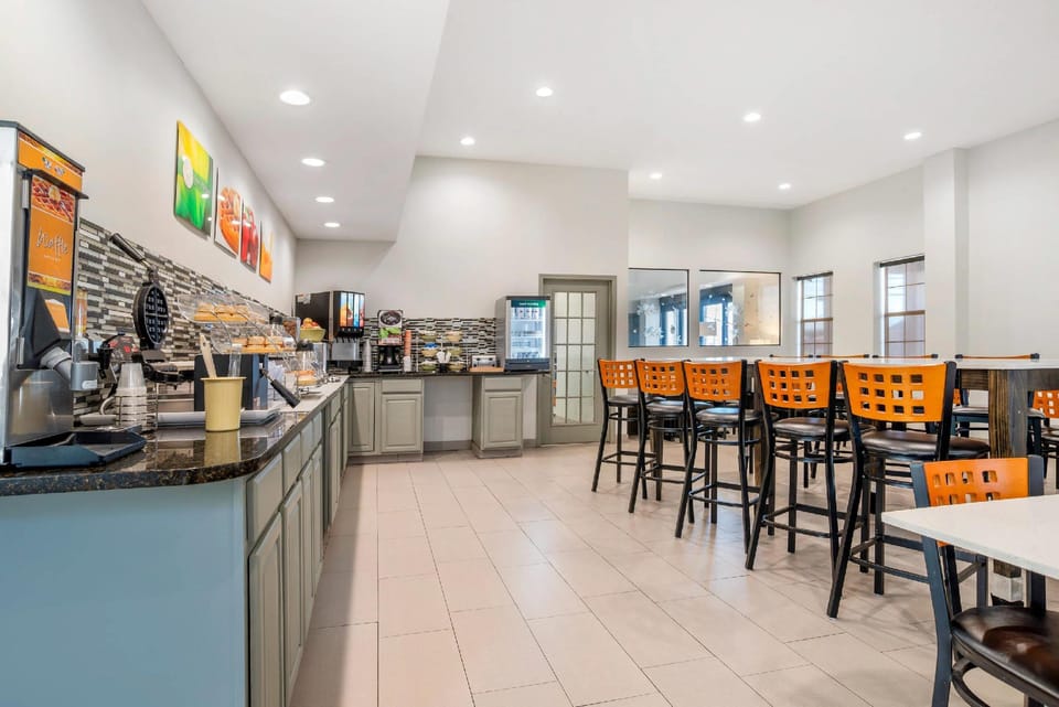 Quality Inn Panama City North Hotel in Bay County