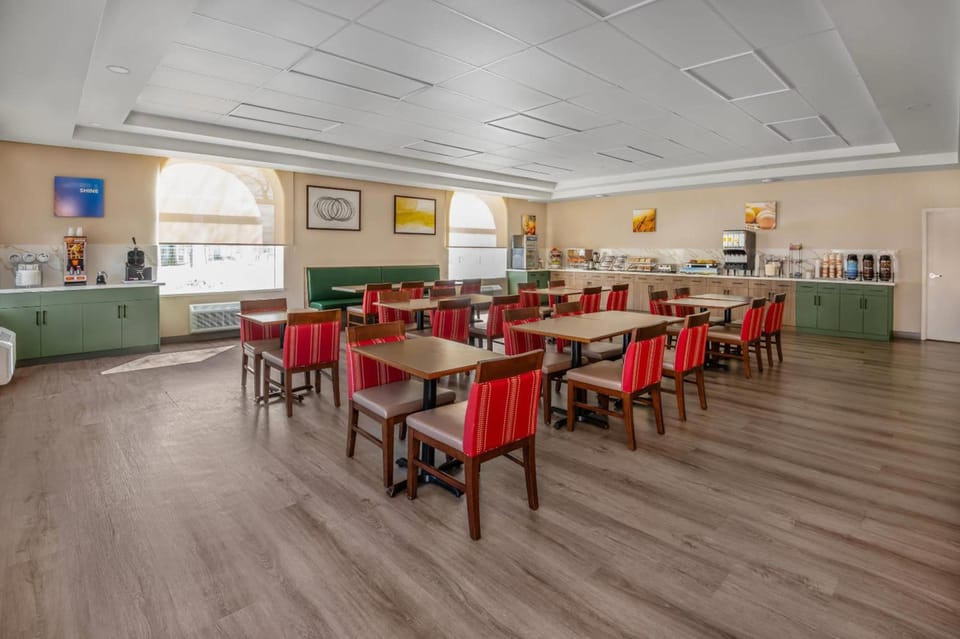 Comfort Inn Hotel in Brampton