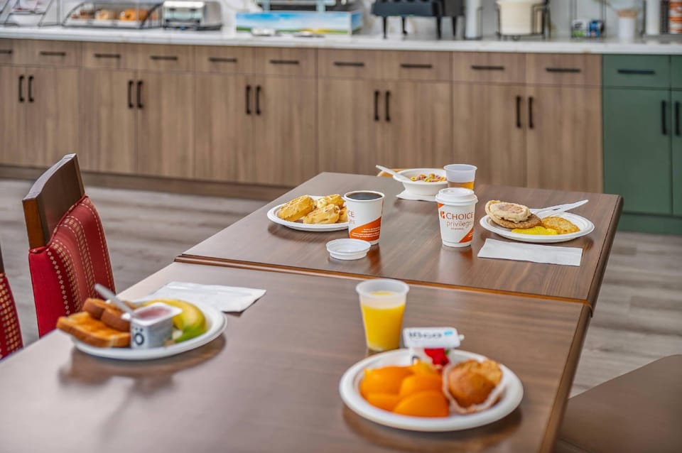 Comfort Inn Hotel in Brampton