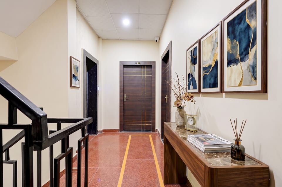 FabHotel Shivangan - 200M From Banke Bihari Temple, Vrindavan Hotel in Uttar Pradesh