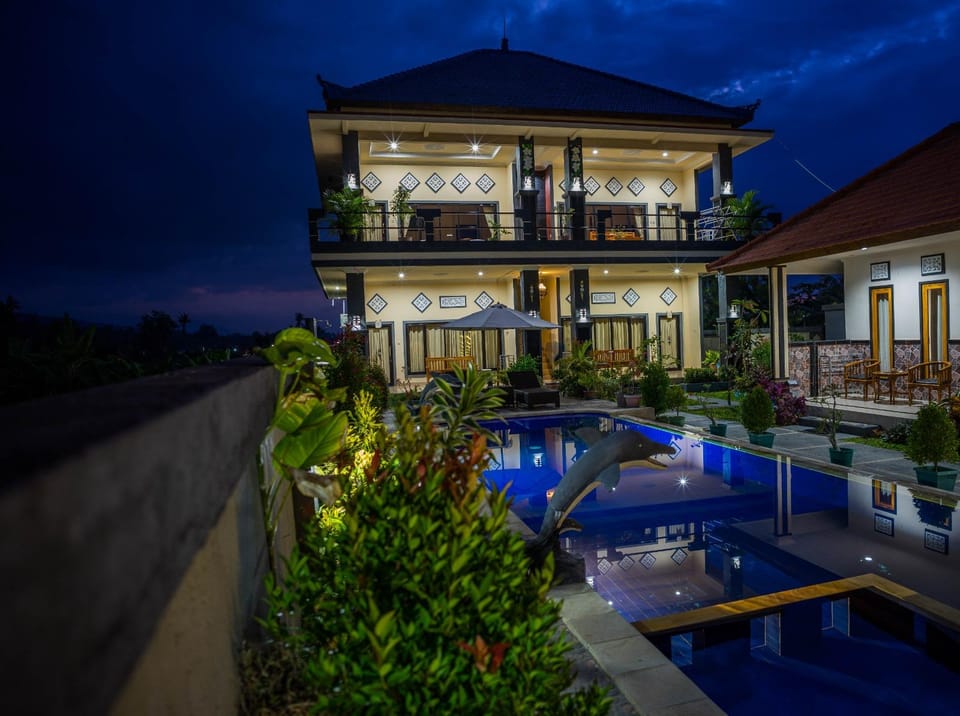 Summer Guesthouse Lovina Hotel in Buleleng