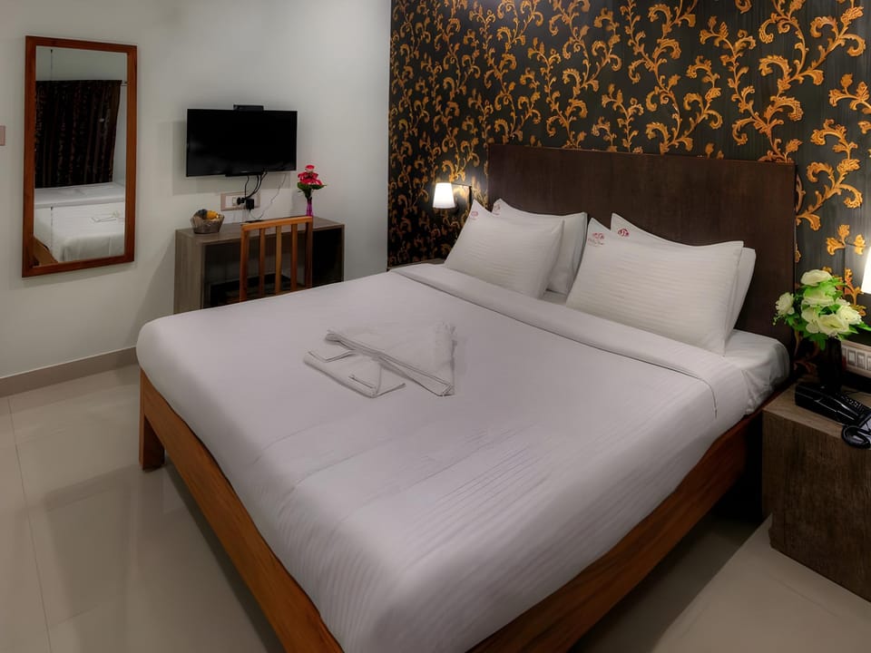 ministers kourt hotel Hotel in Kerala