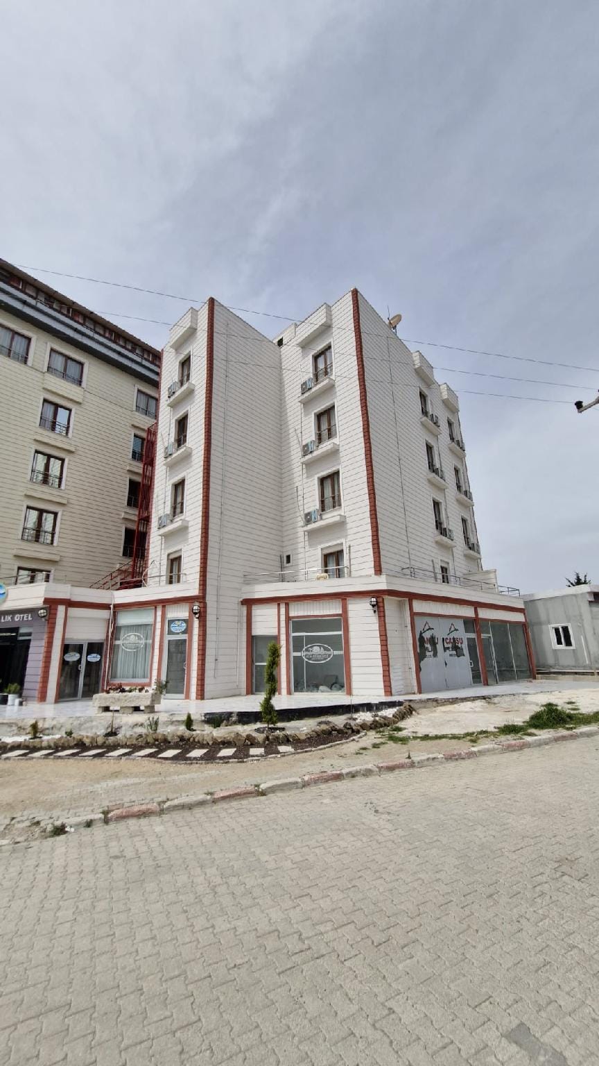 YUMURTALIK OTEL Hotel in Turkey