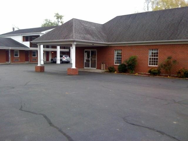 Downtown Super Inn Motel in Bardstown