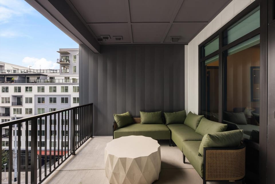 The Quinley Nashville Apartment hotel in The Gulch