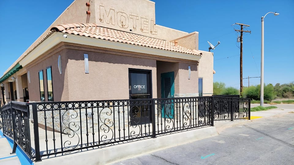 Magnuson Hotel Blythe Motel in Blythe