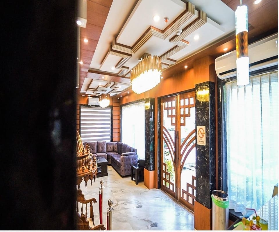 SEA CROWN Digha Hotel in West Bengal