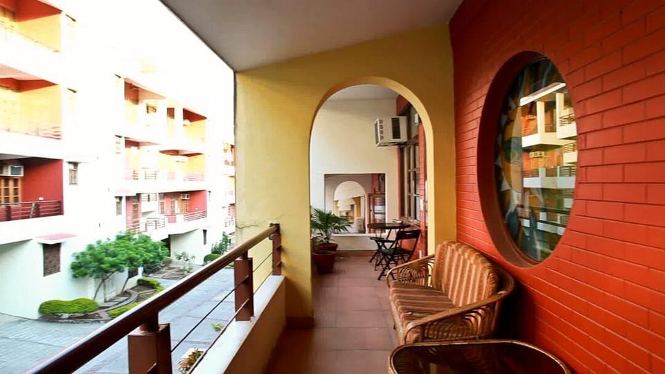 Ayurveda Bhavan Hotel in Rishikesh