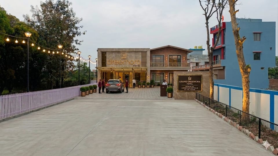 Hotel Dreemora - Mountain Majesty Suite 2 Hotel in Uttarakhand