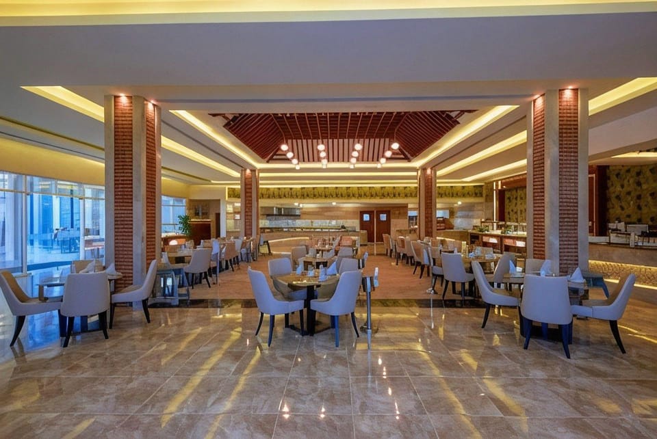 Pickalbatros Sea World Resort - Marsa Alam- "Aqua Park" Hotel in Red Sea Governorate