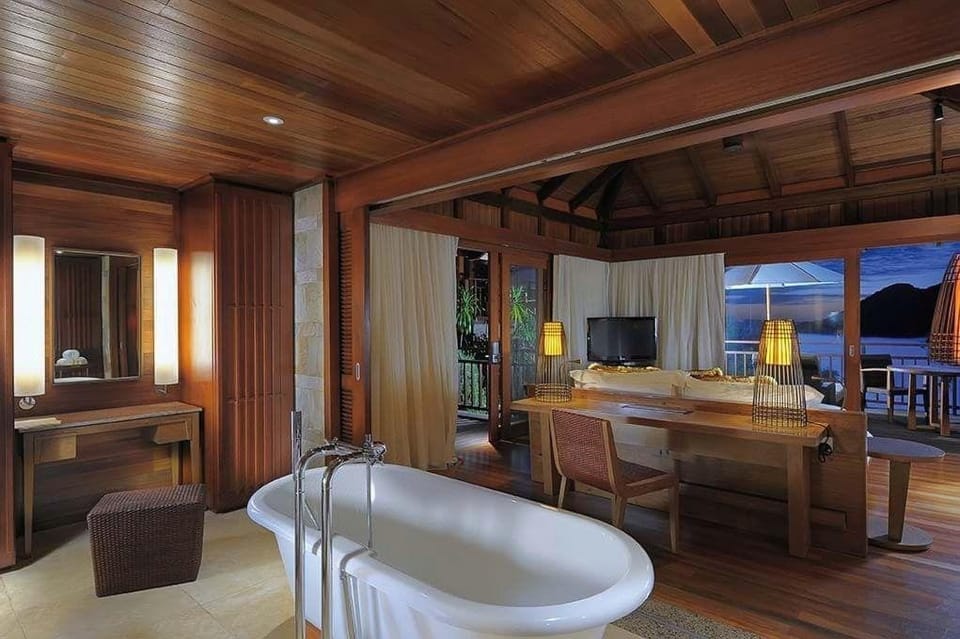 Constance Ephelia, Mahe Hotel in Africa