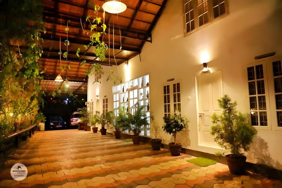 Mangosteen Holidays Hotel in Kerala