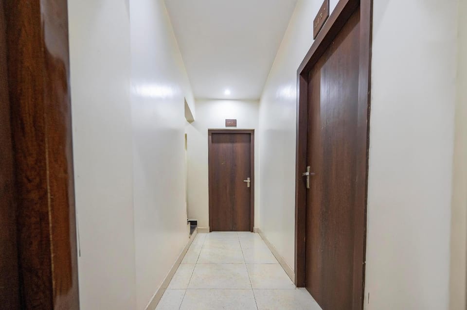STARCITY Prayagraj Hotel in Uttar Pradesh
