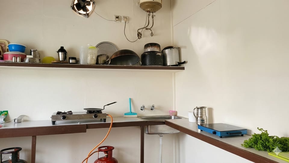 Kaafal Tree Cottage And Resturant Lodge in Uttarakhand