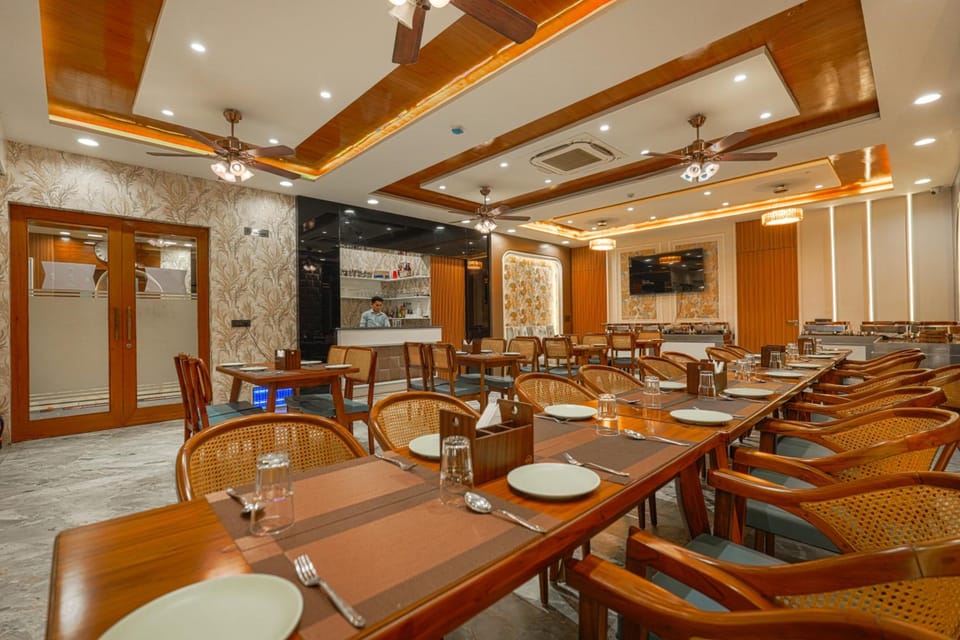 Hotel Bella Vento Luxury Stay Near CGC Landran Mohali Chandigarh  Bed and Breakfast in Punjab, India
