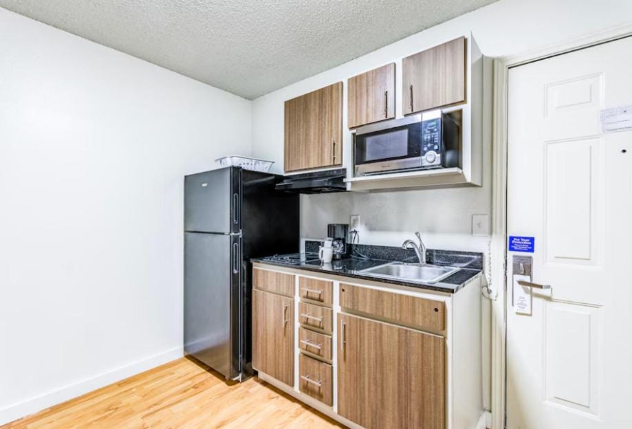 Everstay Living Hotel in Irving
