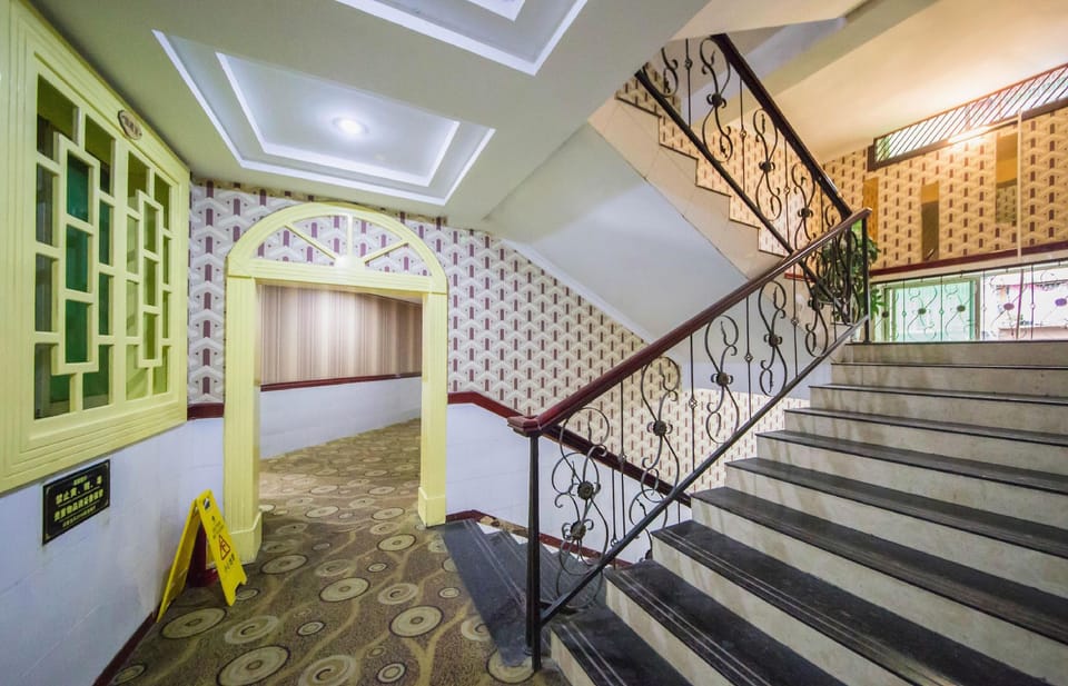 Tietong Hotel Hotel in China