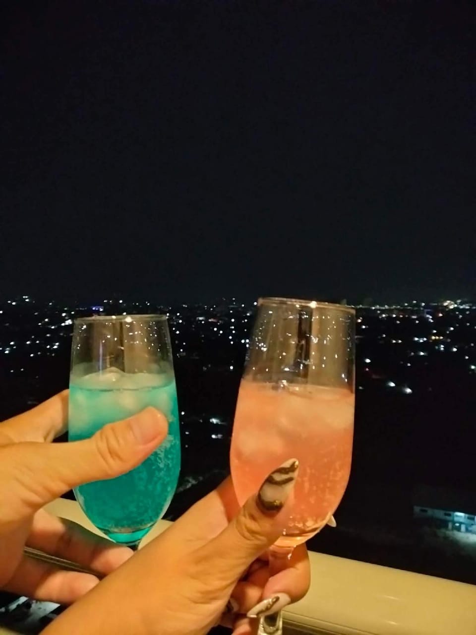 Cloudy Loft- Azure North Staycation Apartment hotel in Calabarzon