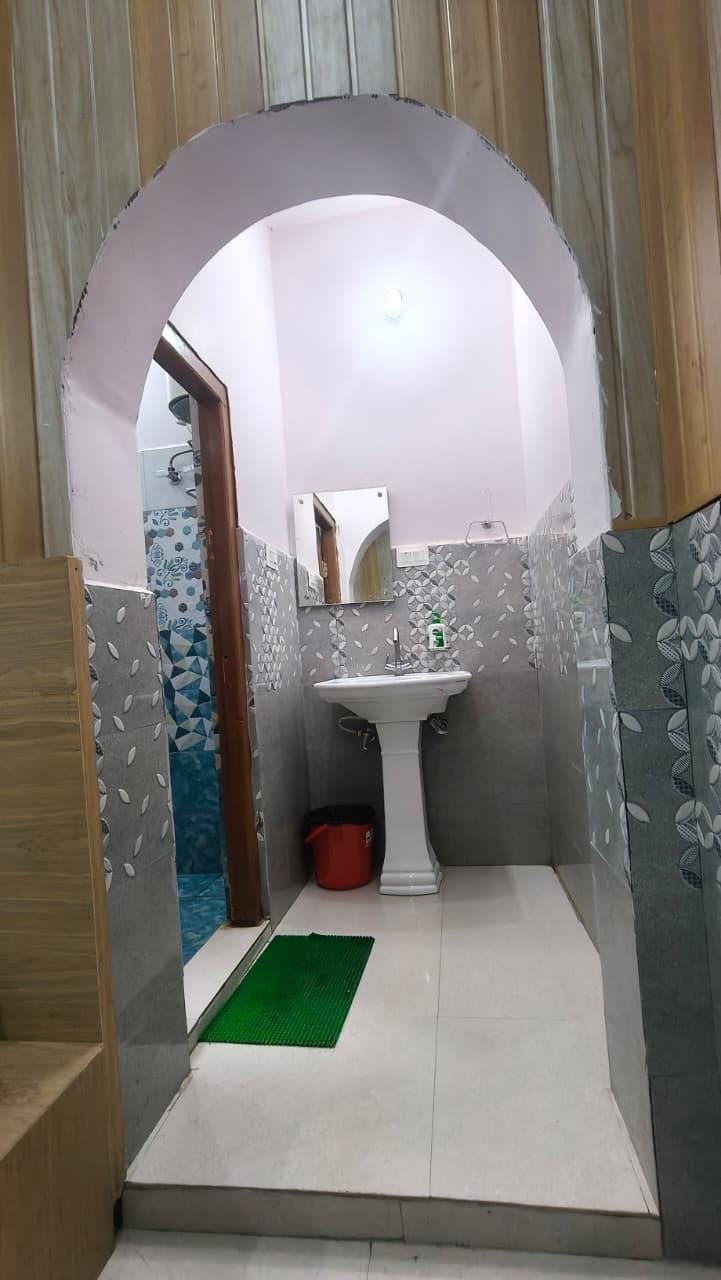 Omji Niwas  - Kalindi Seva Sadan Hotel in Uttarakhand