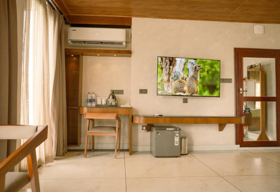 36 Palms - Sun and Sand Hotel in Kochi