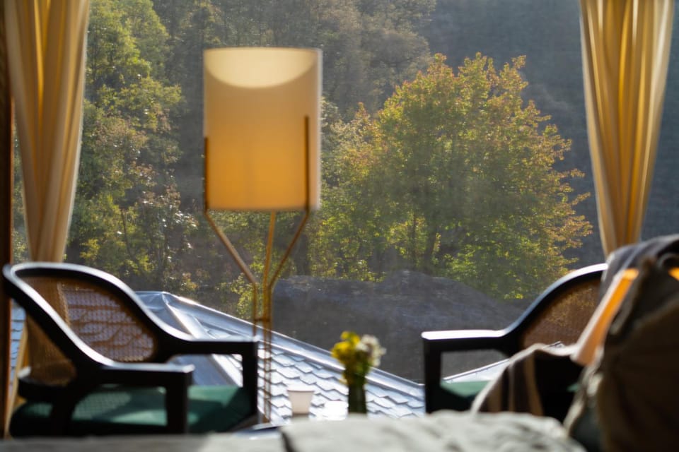 Saraaya Glamps, Dharamshala Resort in Punjab, India
