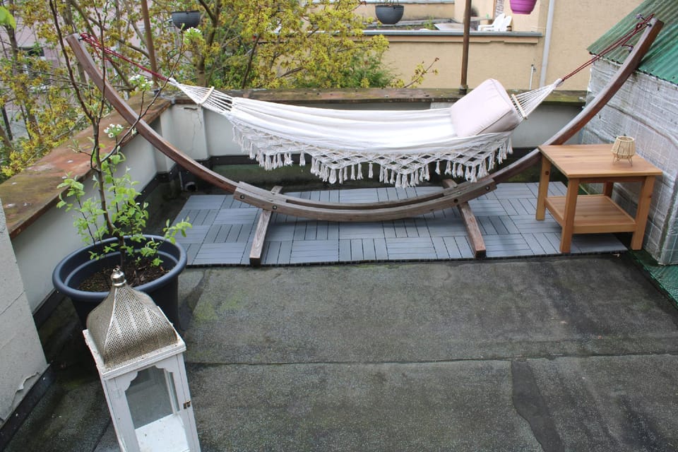 🌅 Stilvolles Zimmer am Bodensee + große Terrasse! Bed and Breakfast in St. Gallen, Switzerland