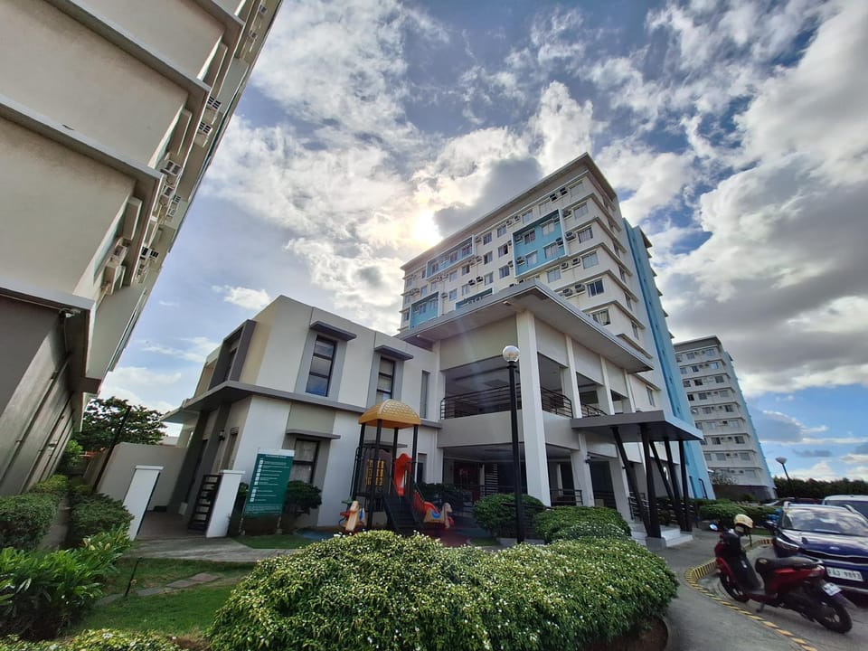 2bedrooms Vacation Home with River view  Apartment hotel in Iloilo City