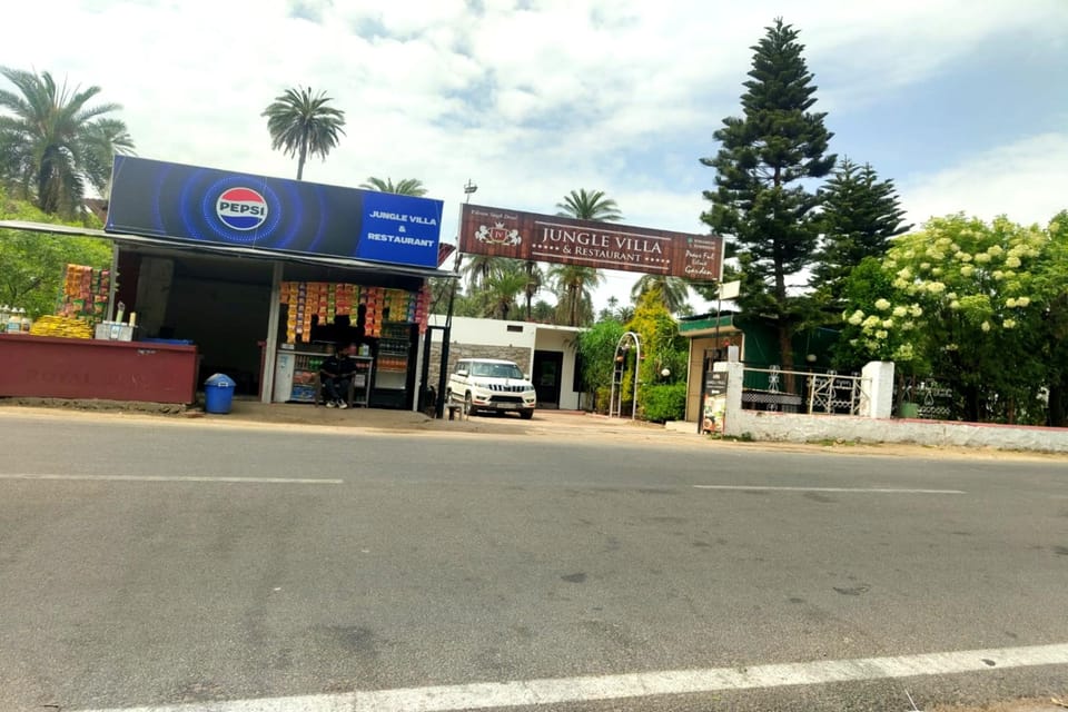 Jungle Villa Resort  Hotel in Rajasthan