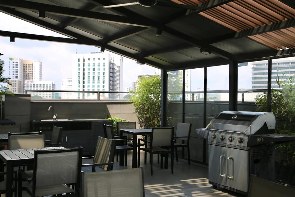 CityHouse - Emerald Hotel in Ho Chi Minh City