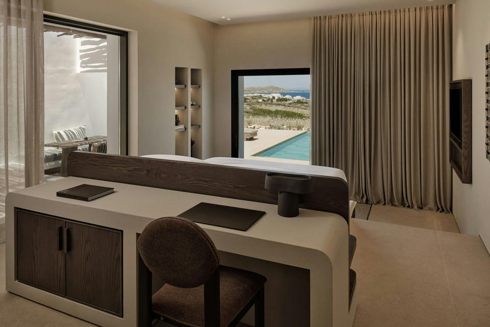 Suite room