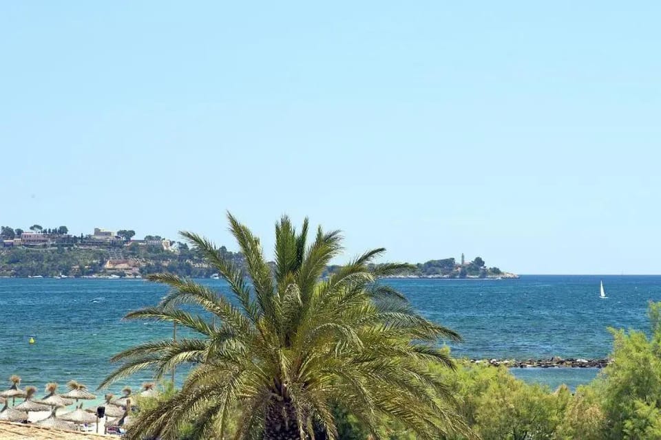 Apartamentos Sivella Hotel in Serra de Tramuntana