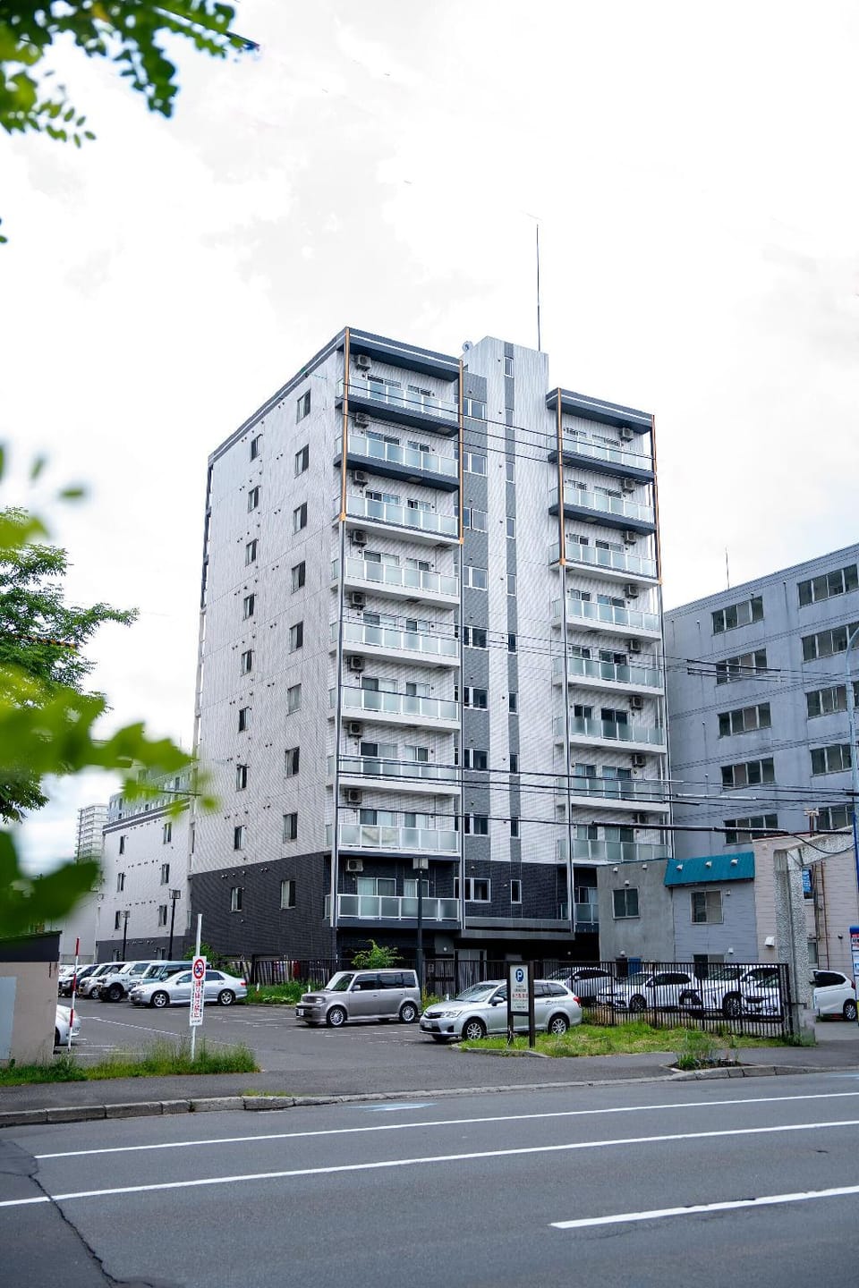 Norwegian Wood 303 Hotel in Sapporo
