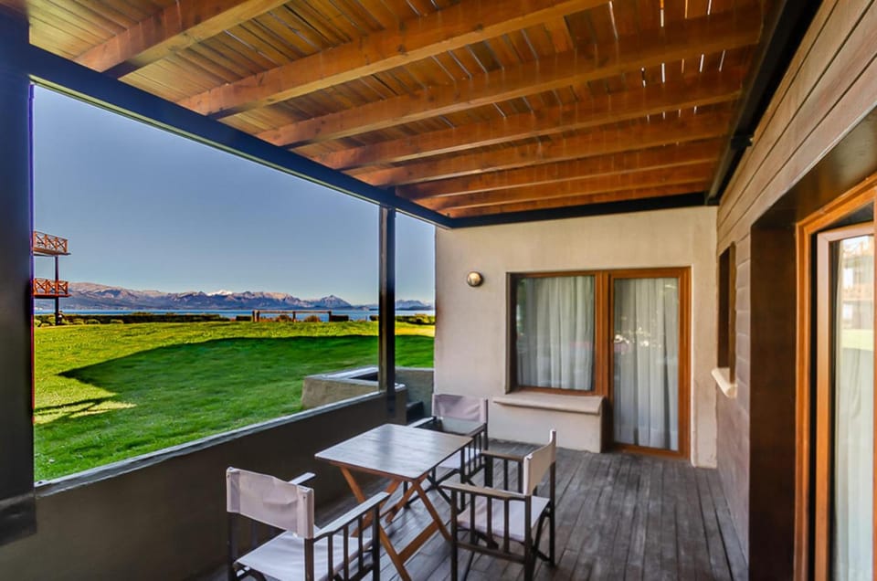 Villa Huapi Apartment hotel in Neuquén Province, Argentina